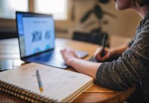 Trebuie sa va protejati sigla prin drepturi de autor?