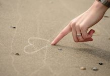 200+ de citate bogate in lectii de viata care sa te ajute sa mergi mai departe